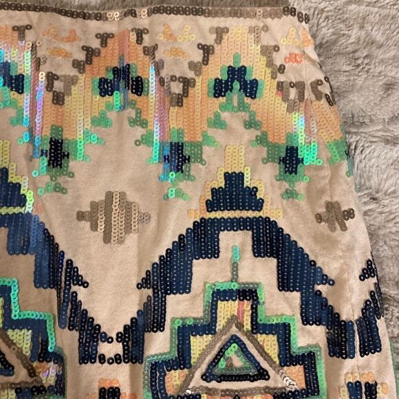 : : EXPRESS Sequin Tribal Print Mini Skirt : : - Picture 8 of 14